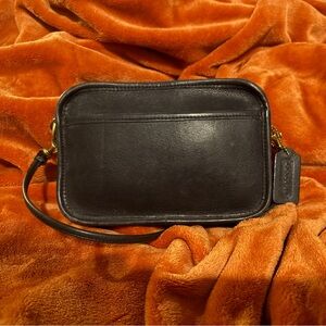 Vintage Coach Black Leather Crossbody Bag